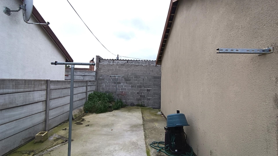 2 Bedroom Property for Sale in Highbury Park Western Cape